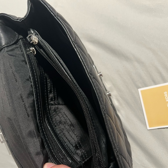 Michael Kors Handbag - Picture 4 of 8